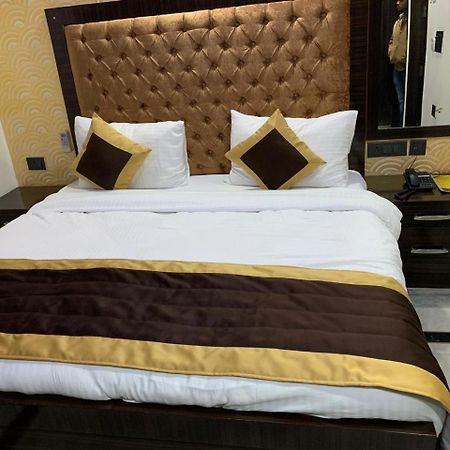N.K. Residency Otel Yeni Delhi Dış mekan fotoğraf